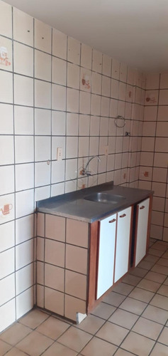 Imagem 6 de 10 de Apartamentos - Ref: V315