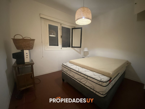 Punta Del Este, Importante Residencia Con Piscina Y Cancha De Paddle