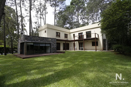 Casa Dentro Complejo Solanas Barrio Cerrado