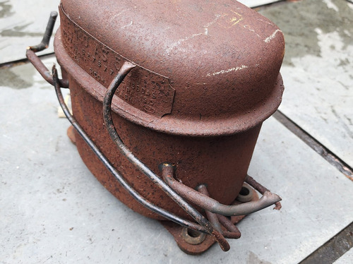 Compressor Geladeira Usado, Para Recondicionar Ou Sucata. (Usado)