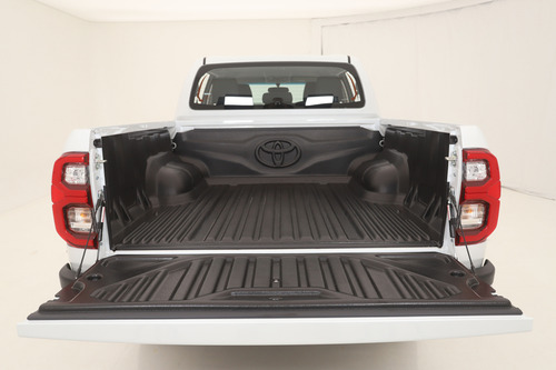 Toyota Hilux Pick-up 2.8 Cd Srv 204cv 4x4 At Frontier Amarok