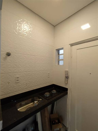 Imagem 10 de 15 de Apartamento, 1 Dorms Com 27 M² - Embaré - Santos - Ref.: Vs43 - Vs43