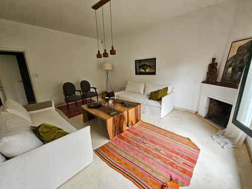 Casa En Venta En Beccar