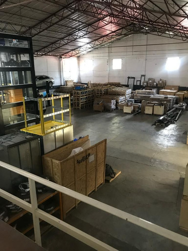 Bodega Industrial Uso De Suelo Hm3/25 Detrás Del Aicm