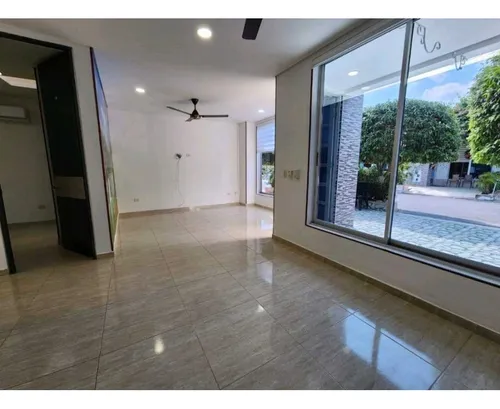 Moderna Casa En Flandes: Ubicación Ideal, Diseño Y Seguridad.