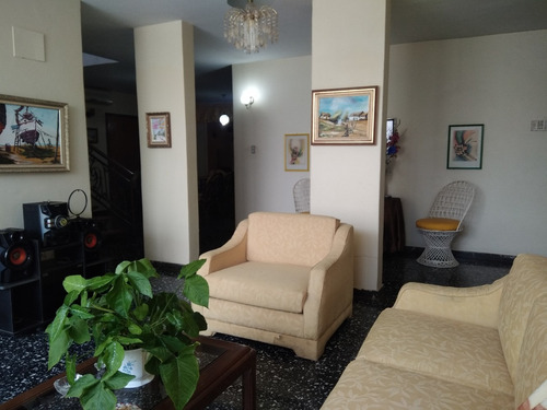 Imagen 6 de 12 de Casa En Venta Parcelamiento Santa Ana Coro*