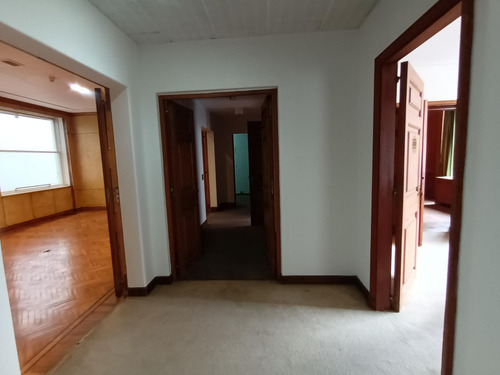 Oficina En San Nicolas