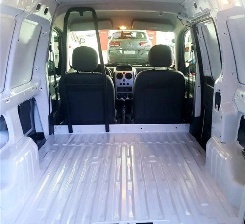 Imagen 6 de 25 de Citroen Berlingo Furgón Nafta 0km - Darc Citroen Autos