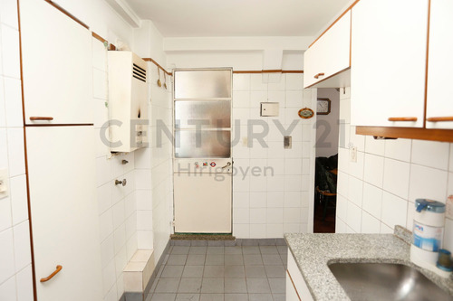 Departamento Venta 3 Ambientes Con Dep. Olivos Libertador.