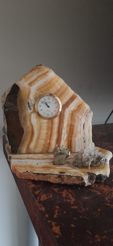 Reloj De Piedra Calcita Con Pirita Y Quarzo Reloj Funcionand