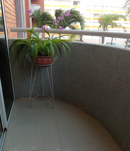 Imagen 15 de 18 de Apartamento En Playa Guaica. Lecheria