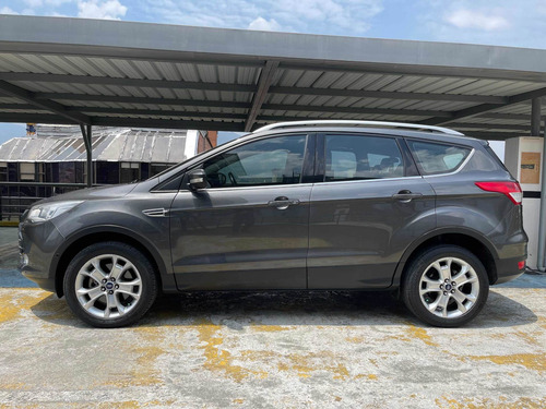 Imagen 3 de 15 de Ford Escape 2.0 Titanium 4x4 2016
