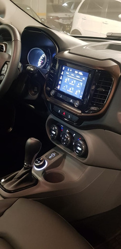 Imagen 6 de 13 de Fiat Toro 2.0 Volcano 4x4 At Pack Premium 2020