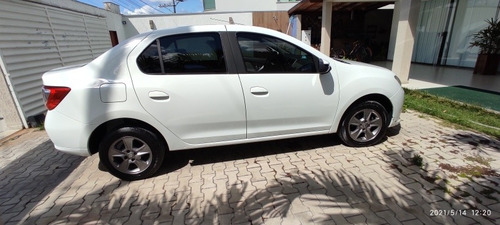 Renault Logan 2016 1.6 Expression Hi-power 4p