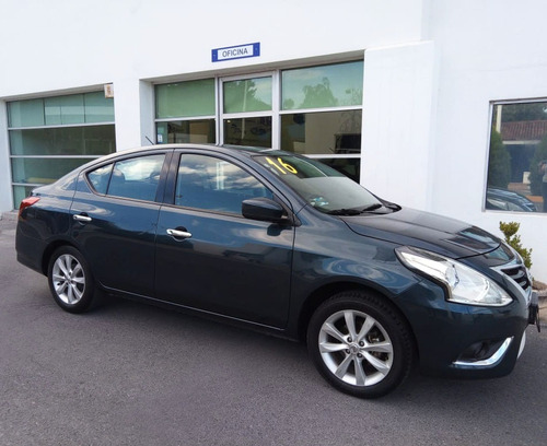 Imagen 2 de 10 de Nissan Versa Advance 2016