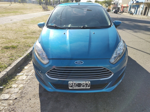Imagen 3 de 14 de Ford Fiesta Kinetic Design 2015 1.6 S 120cv