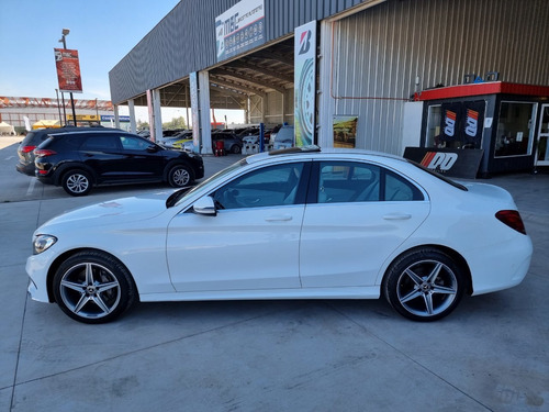 Mercedes Benz C200 2.0 Turbo At Full 2018