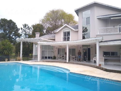 Imagen 27 de 30 de Venta - Casa En Saint Thomas Norte - Canning