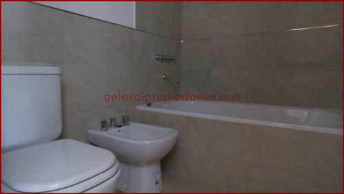 Imagen 7 de 8 de Venta Departamento 1 Dormitorio Universitario Bahia Blanca