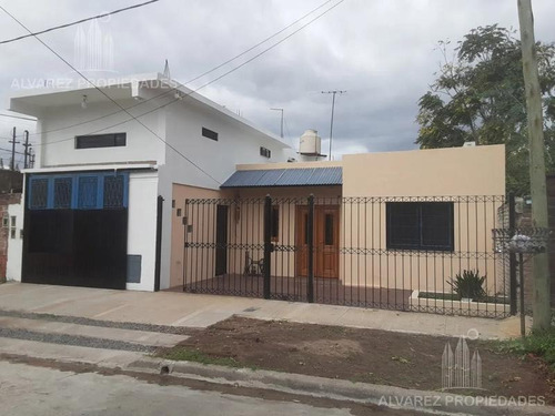 Imagen 2 de 14 de Casa 3 Ambientes Venta La Matanza