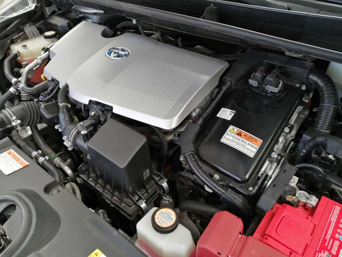 Imagen 13 de 14 de Toyota Prius 2017 1.8 Premium Cvt