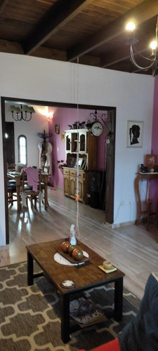 Casa En Venta - 2 Dormitorios 1 Baño - 322mts2 - La Reja, Moreno