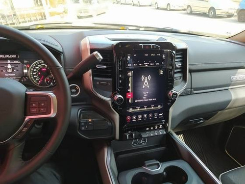Imagem 9 de 13 de Ram 2500 6.7 I6 Turbo Diesel Laramie Cd 4x4 Automático