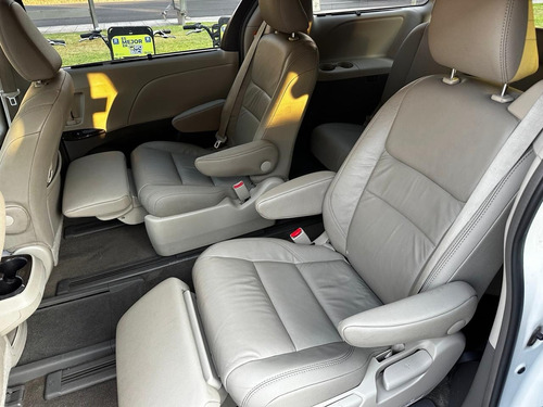 Toyota Sienna 3.5 Xle Piel At