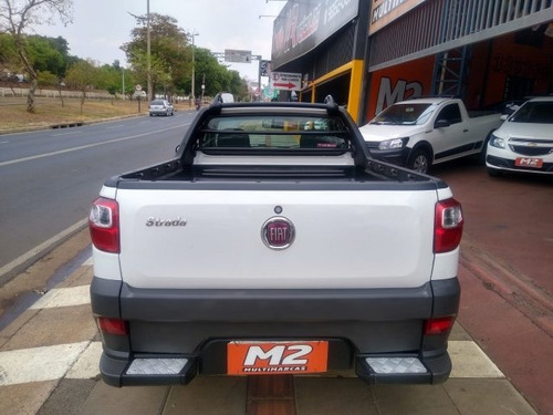 Imagem 8 de 11 de Strada 1.4 Mpi Working Cs 8v Flex 2p Manual