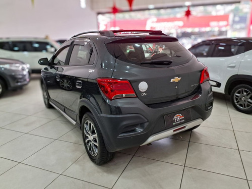 Chevrolet Onix 1.4 MPFI ACTIV 8V FLEX 4P AUTOMÁTICO