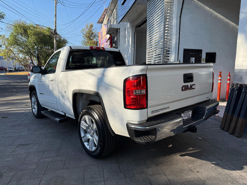 GMC Sierra 5.4 Cabina Regular Sle 4x4 At