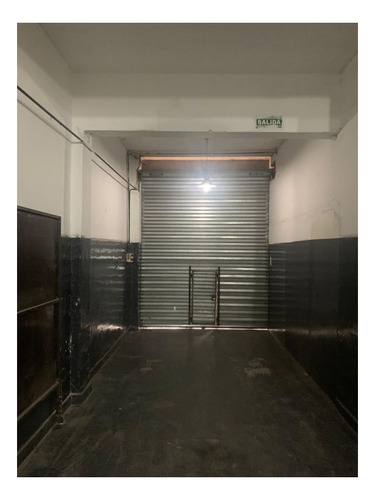 Imagen 2 de 9 de Galpon En Alquiler En Caseros