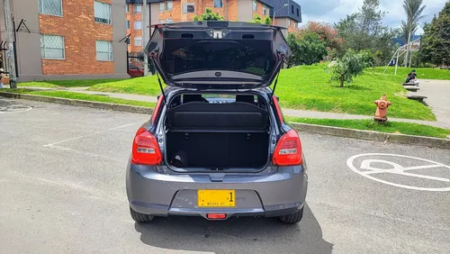 Suzuki Swift Hybrid Más Accesorios