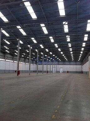 Imagem 1 de 4 de Galpão Industrial Para Locação Em Guarulhos 5.500 Metros - 162