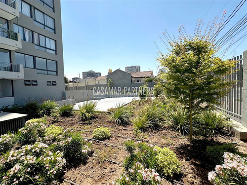 Departamento En Venta De 3 Dorm. En La Cisterna