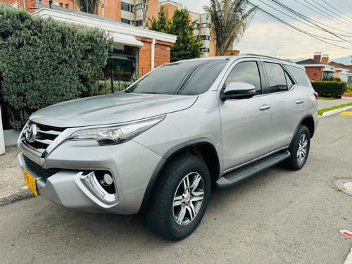 Toyota Fortuner 2.7l