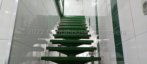 Imagen 9 de 14 de Local En Venta En Av Bolivar De Maracay Aragua 22-25464 Irrr