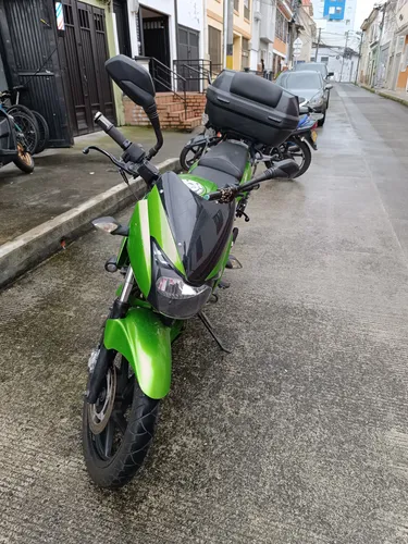 Pulsar 200cc