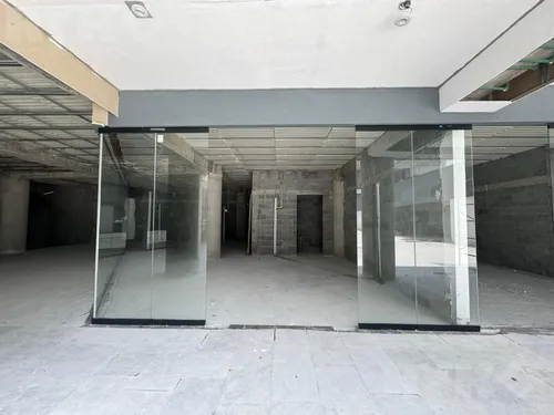 Local En Venta En Plaza Comercial En El Barro, Carretera Nacional - foto 1