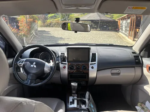 Mitsubishi Nativa Sport Gasolina 4x2 Automática Sin Pyp