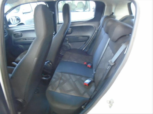 Imagem 8 de 14 de Fiat Mobi 1.0 Evo Like.