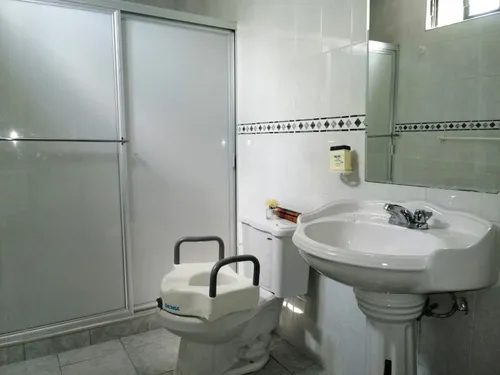 Casa En Venta En Colonia Del Paseo Residencial, Monterrey, Nuevo León