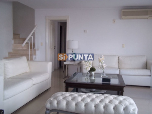 Imagen 8 de 30 de Apartamento En Venta Y Alquiler, Peninsula, Punta Del Este, 4 Dormitorios.