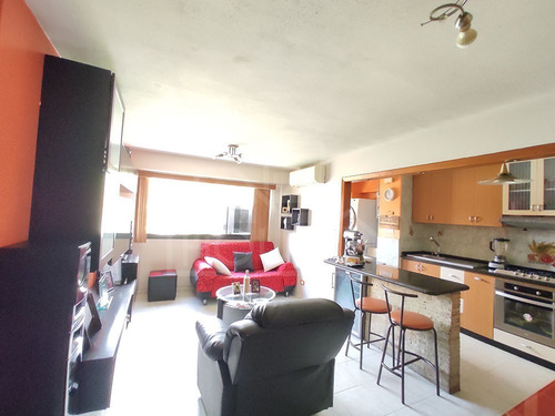 Imagen 6 de 16 de Invalmhouse Inmobiliaria. Apartamento En Venta Riberas De Izcaragua. La Vaquera Guarenas.