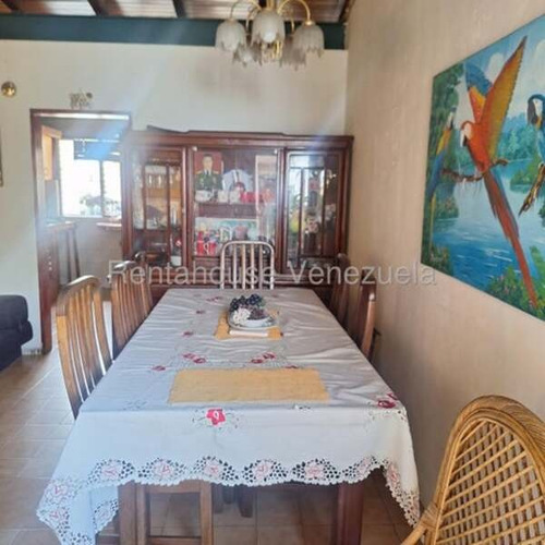 Apartamento Parroquia Santa Rosalia En Venta 25-23806