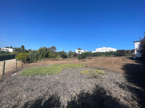 Imagen 14 de 17 de Venta De Terreno En Excelente Condominio.