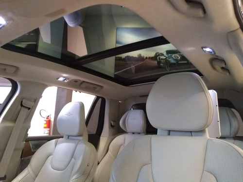 Imagem 10 de 12 de Volvo Xc90 T8 Hybrid Excellence Awd 2018 Com 19.000 Km