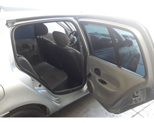 Renault Clio 2008 1.0 16v Authentique Hi-flex 5p