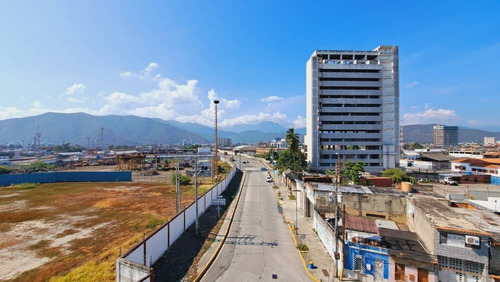Venta Edificio Comercial A Estrenar - Puerto Cabello
