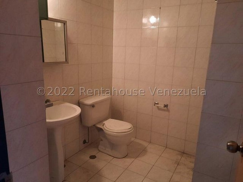 Imagen 5 de 14 de Oficina En Alquiler Los Rosales 22-23666 Renta House Los Samanes